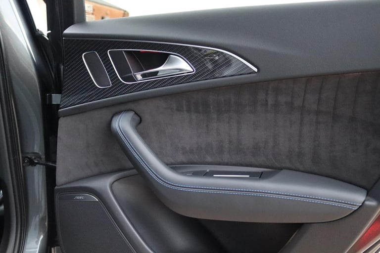 Audi RS6 Avant 4.0 TFSI V8 Performance Tiptronic quattro 2016 - STUNNING SPEC 