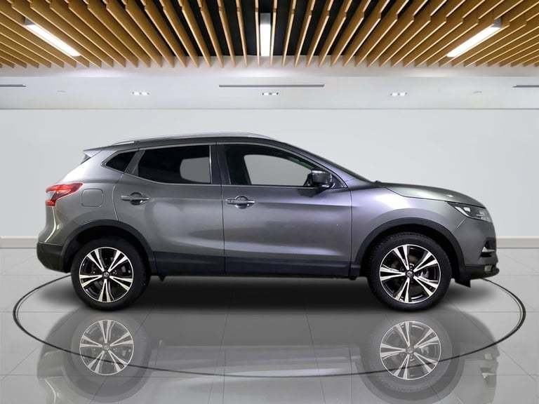 2017 Nissan Qashqai 1.2 DiG-T N-Connecta 5dr HATCHBACK PETROL Manual