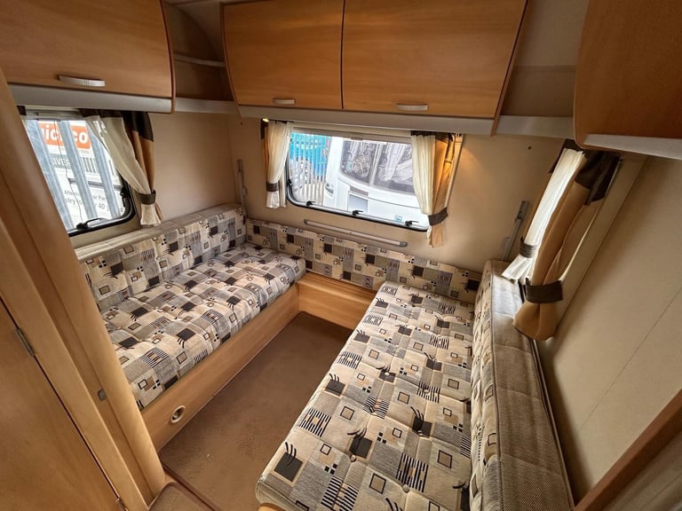 Sterling Europa 530 5 berth 2007 motor mover ***NOW SOLD***