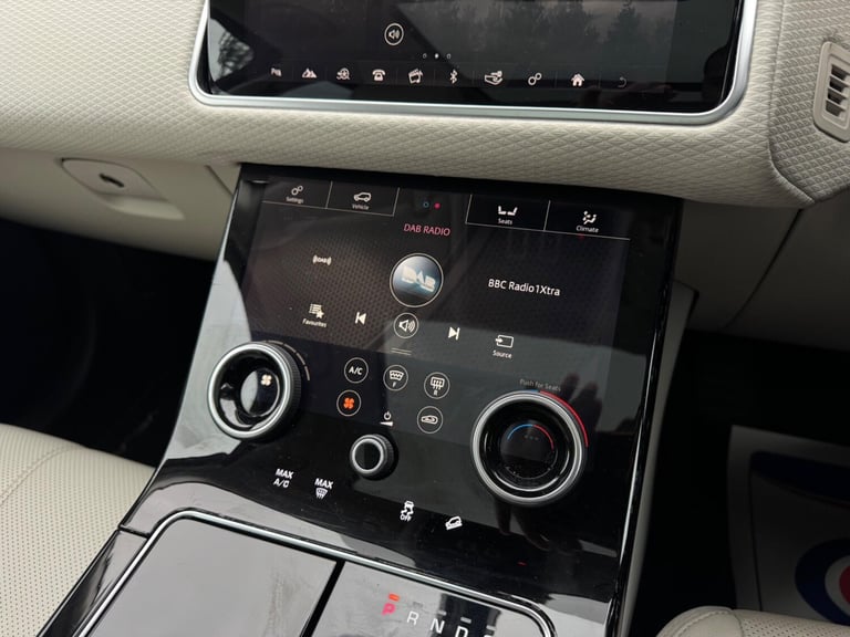 2018 Land Rover Range Rover Velar 2.0 D180 Auto 4WD Euro 6 (s/s) 5dr ESTATE Diesel Automatic