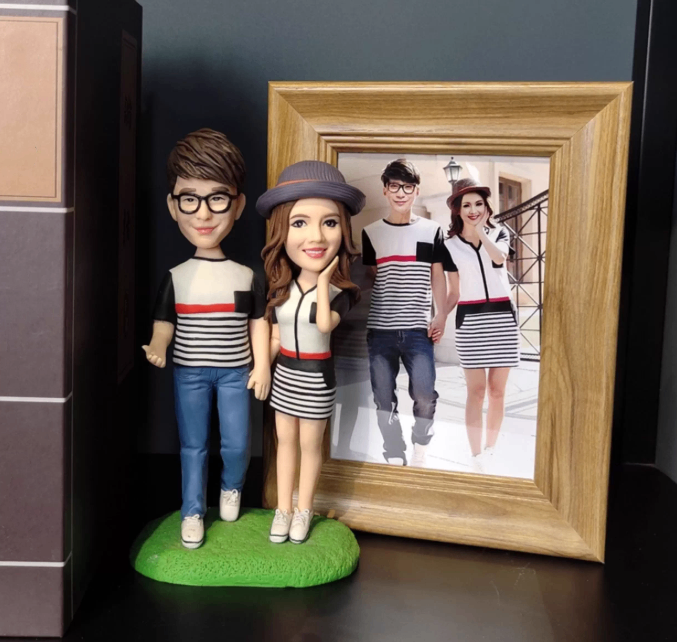 Customized portrait handcrafted clay sculpture, Best Gift for Best Loves Friends and Kids