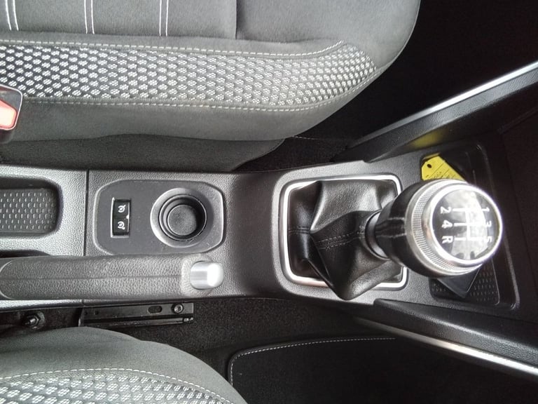 2018 Dacia Duster 1.6 SCe Prestige 5dr HATCHBACK PETROL Manual