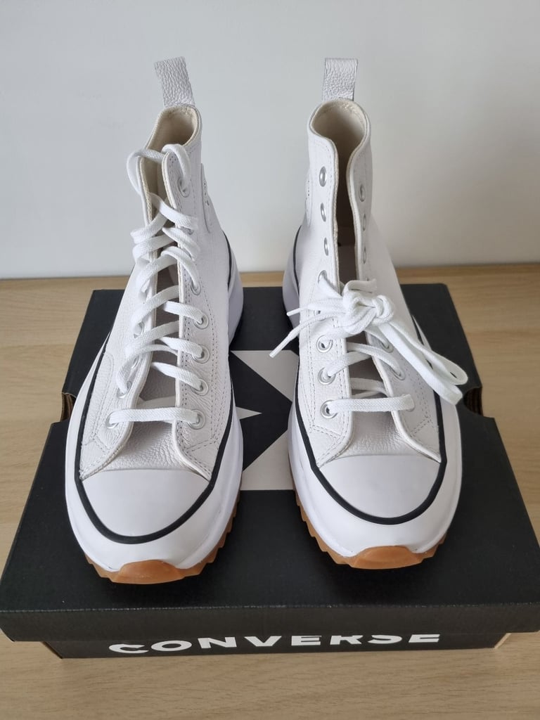 Brand New Converse Run Star Hike