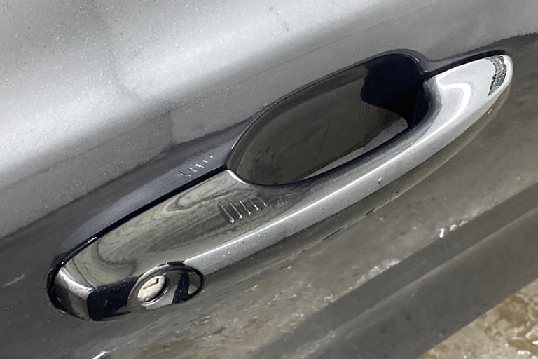 2025 Ford Focus 744494 Hatchback Petrol Manual