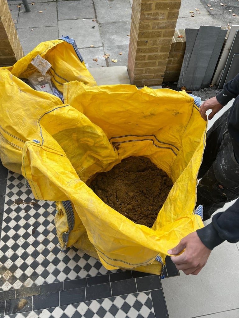 image for Approx 80kg of sharp sand FREE