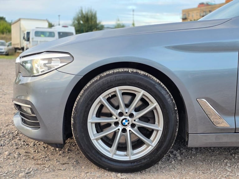 2017 BMW 5 Series 2.0 520d SE Auto Euro 6 (s/s) 4dr Saloon Diesel Automatic