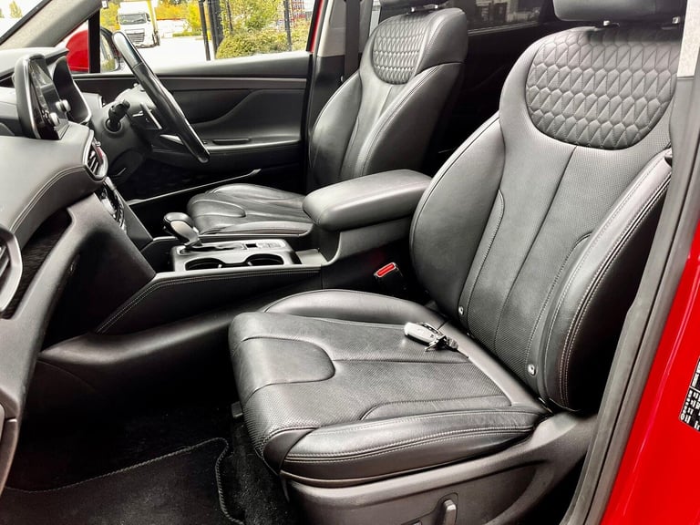 2018 Hyundai Santa Fe 2.2 CRDi Premium SE Auto 4WD Euro 6 (s/s) 5dr 7 Seat ESTATE Diesel Automatic