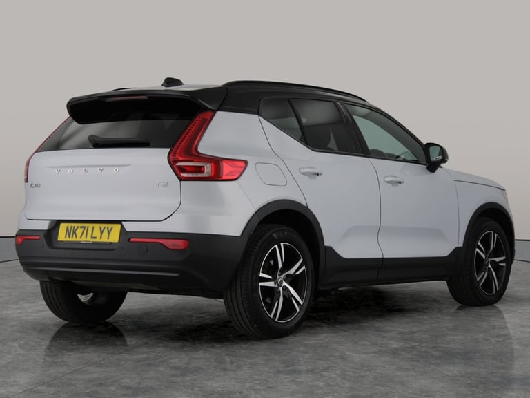 2021 Volvo XC40 1.5 T3 R-Design SUV 5dr Petrol Manual Euro 6 (s/s) (163 ps) - VERSATILITY P Suv P...
