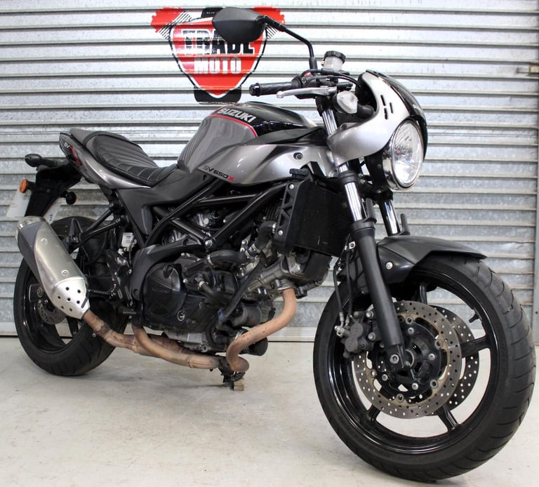image for 2018 68 SUZUKI SV 650 X XAU L8 SV650 GREY 18K HPI CLEAR NEW MOT JUST SERVICED