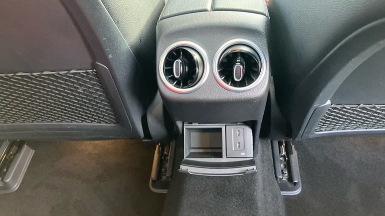 2019 Mercedes-Benz CLA CLA 220 AMG Line Premium Plus 4Matic 4dr Tip Auto COUPE PETROL Automatic