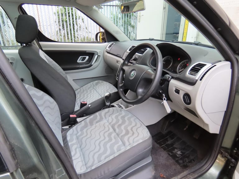 2007 Skoda Roomster 1.9 TDI Pure Drive 2 MPV 5dr Diesel Manual (139 g/km, 105 bhp) MPV Diesel Manual