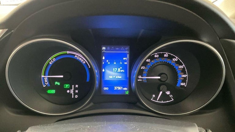 TOYOTA AURIS 1.8 VVT-h Excel CVT Euro 6 (s/s) 5dr (Safety Sense) 2017