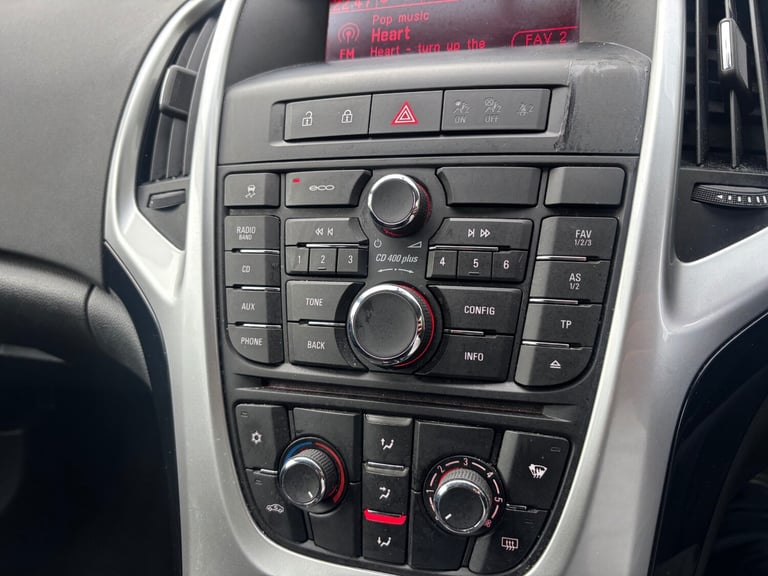 2015 Vauxhall Astra 2.0 CDTi 16V ecoFLEX SRi 5dr HATCHBACK Diesel Manual