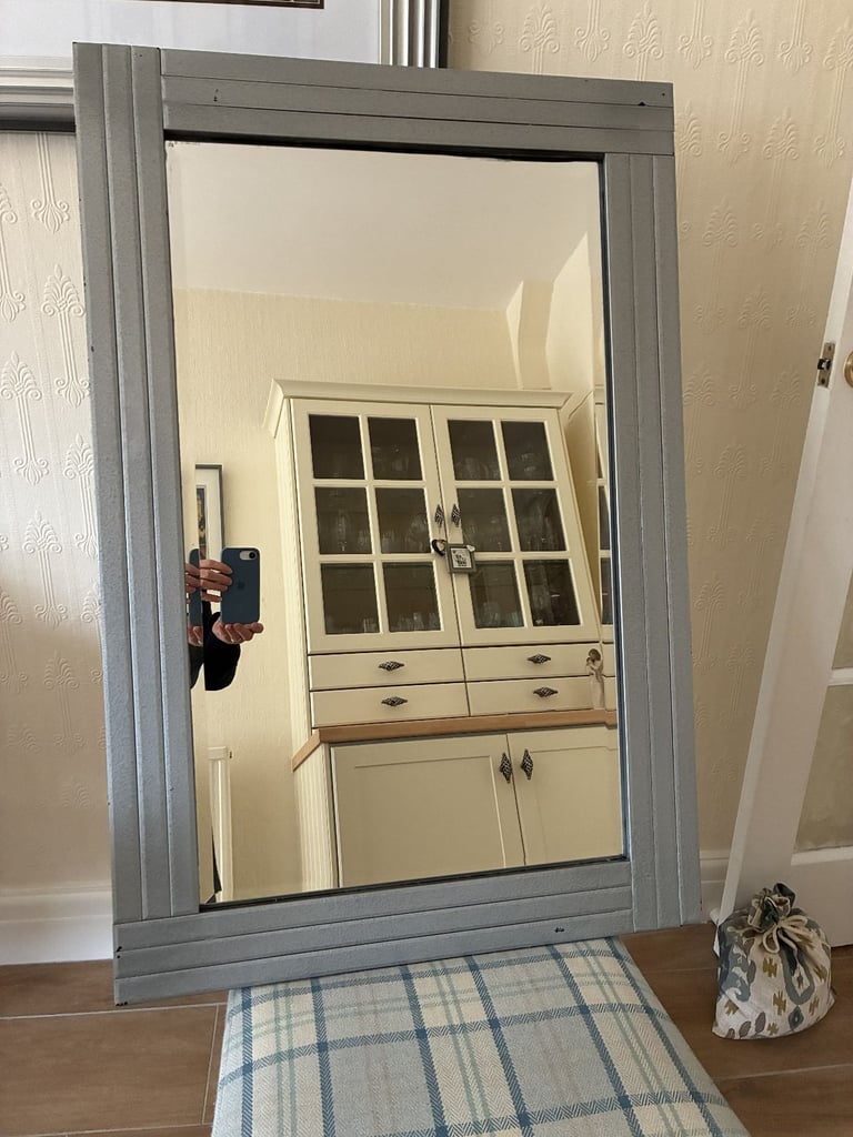 image for Silver / Grey Wall Mirror 