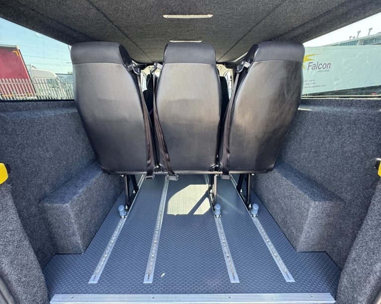2023 Ford Transit Custom 2.0 EcoBlue 130ps Low Roof Trend 9 Seat MPV MPV Diesel Manual