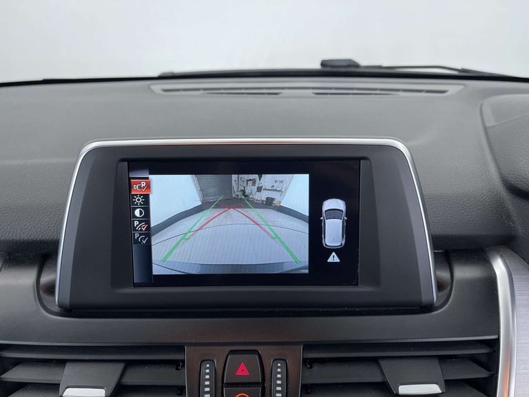 2016 BMW 2 Series 1.5 218i Luxury Auto 5dr MPV Petrol Automatic