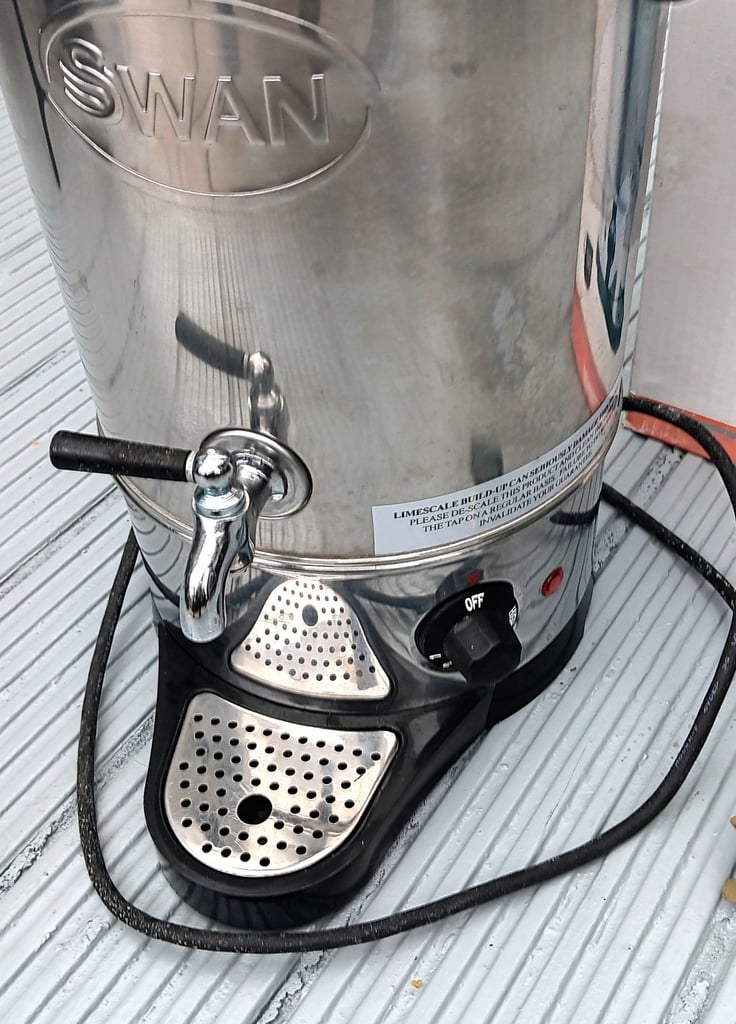 Water urns Stuff for Sale Gumtree