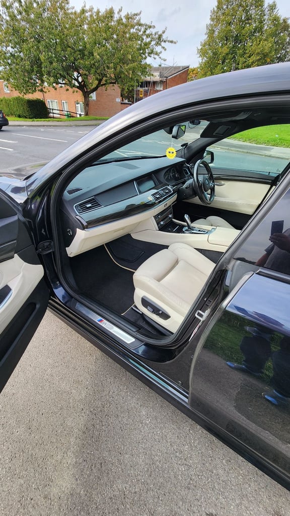 BMW, 5 SERIES, Hatchback, 2015, Semi-Auto, 1995 (cc), 5 doors