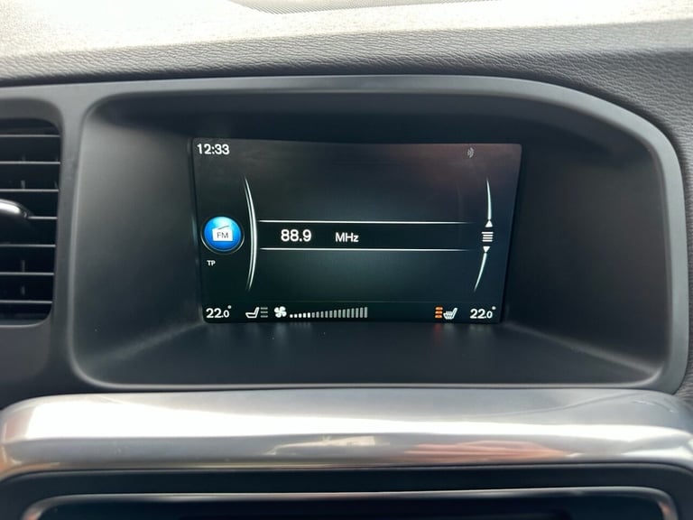 2015 Volvo V60 T3 [152] SE Nav 5dr Geartronic ESTATE PETROL Automatic