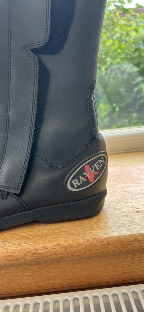 Ladies Motorcycle Boots