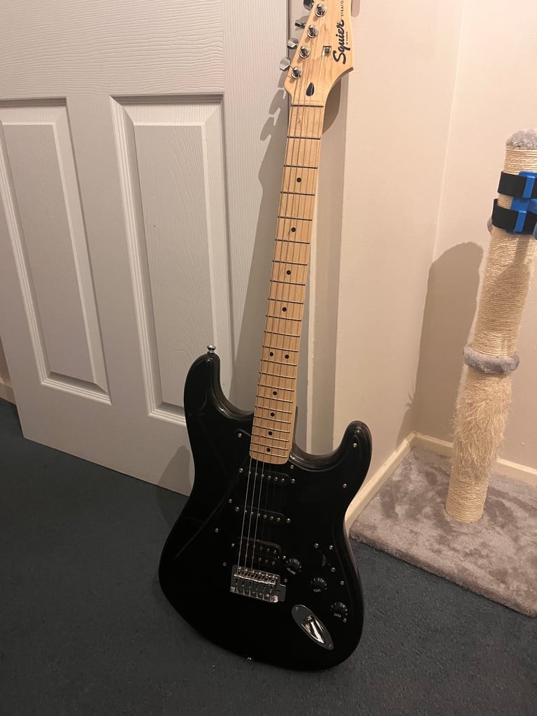 image for Squier Stratocaster