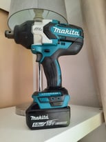Makita DTW1001 impact wrench + battery