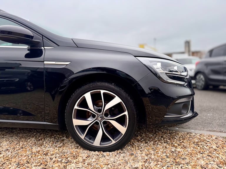 2016 Renault Megane 1.5 dCi Dynamique S Nav 5dr HATCHBACK Diesel Manual