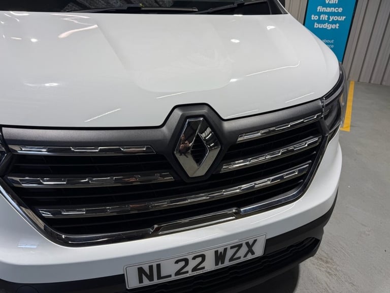 2022 22 RENAULT TRAFIC 2.0 DCI BLUE SL28 BUSINESS+ PANEL VAN 5DR DIESEL MANUAL L