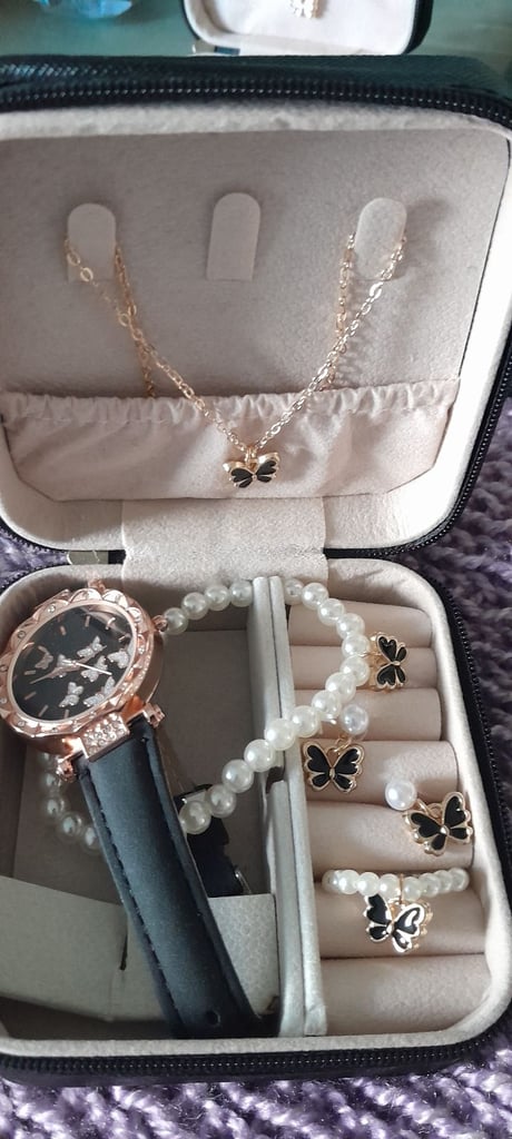 image for Watch set black (new)£10