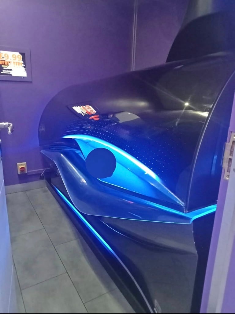 image for Avant Commercial Sunbed for Sale