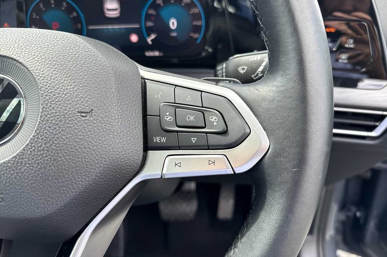 2020 Volkswagen Golf 1.5 eTSI 150 Style 5dr DSG Hatchback Petrol Automatic