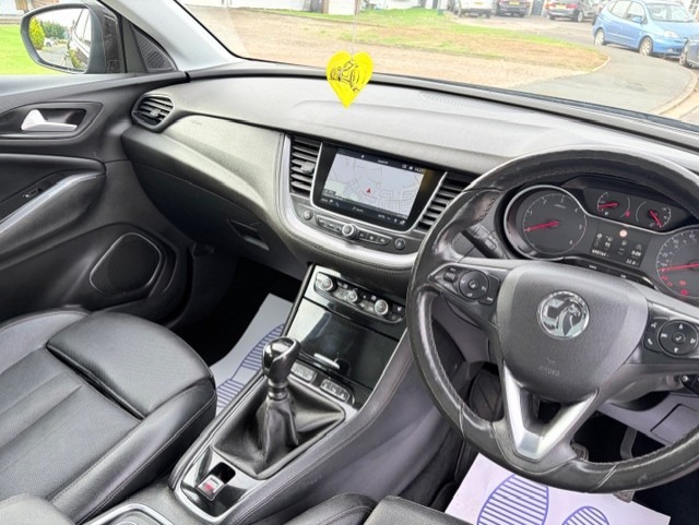 2019 Vauxhall Grandland X 1.5 Turbo D Elite Nav 5dr HATCHBACK Diesel Manual