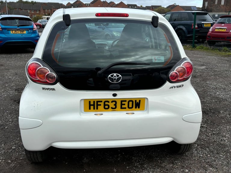 2013 Toyota AYGO 1.0 VVT-i Move 5dr HATCHBACK PETROL Manual