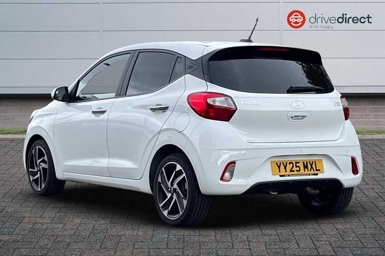 2025 Hyundai i10 1.0 [63] Premium 5dr Auto [Nav] HATCHBACK PETROL Automatic