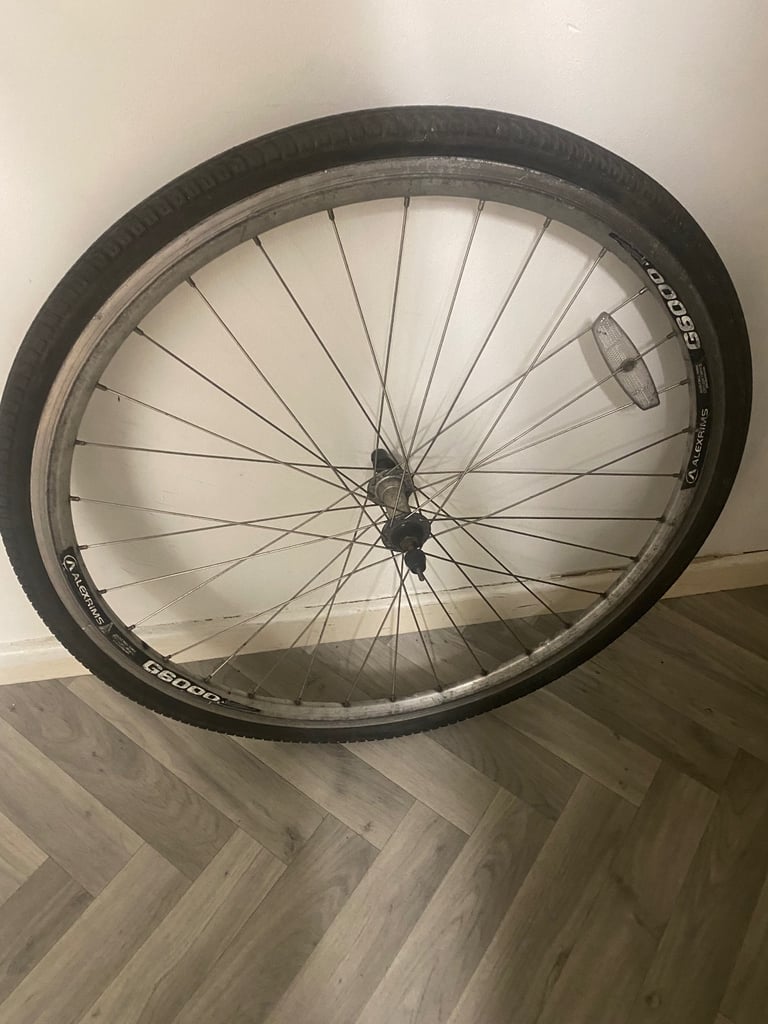 image for 700 front hybrid bike rim