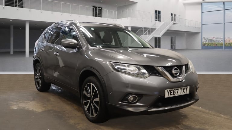 image for 2017 Nissan X-Trail 1.6 dCi Tekna 5dr ++ PANROOF / SAT NAV / CAMERA / ULEZ ++ ESTATE Diesel Manual
