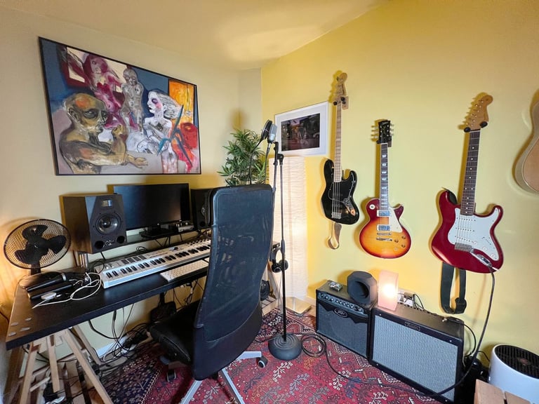 Music Studio | Podcast | SoundProof Room | Therapy Room in Hackney East London E9