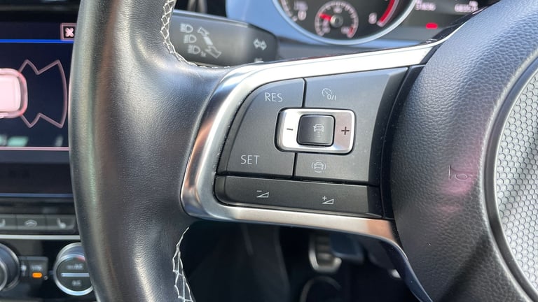 2018 Volkswagen Golf GOLF R-LINE TSI EVO Hatchback Petrol Manual