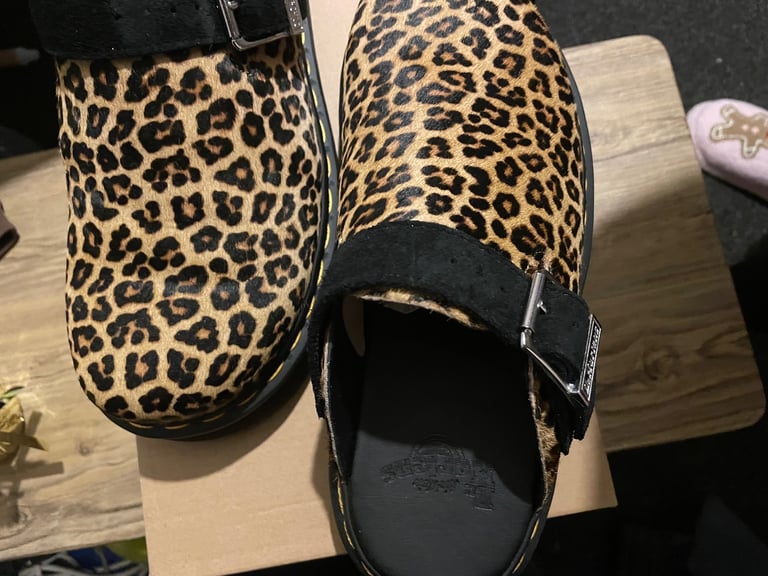 Dr marten Zebzag shoes 