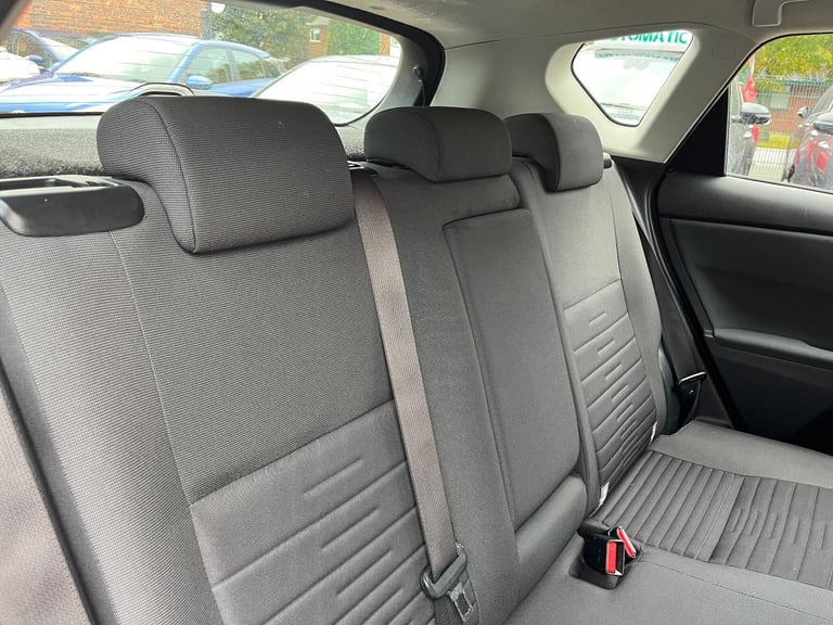 2017 Toyota Auris 1.6 D-4D Business Edition Euro 6 (s/s) 5dr (Safety Sense) HATCHBACK Diesel Manual