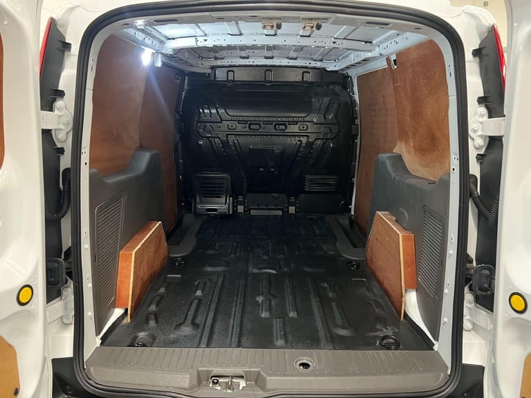 2022 Ford Transit Connect 1.5 250 EcoBlue Limited Auto L2 Euro 6 (s/s) 5dr Panel Van Diesel Autom...