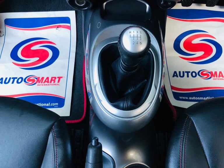 NISSAN JUKE 1.5 dCi 8v Tekna LEATHINTERIOR 12 MONTHS MOT 2012