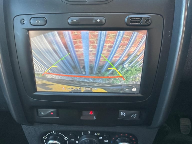 2017 Dacia Duster 1.2 TCe Prestige Euro 6 (s/s) 5dr HATCHBACK Petrol Manual