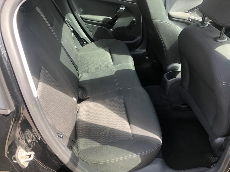PEUGEOT 208 1.4 HDI STYLE(2 OWNERS,82K,FSH,GOOD MOT,£20 TAX,HIGH SPEC,MINT)