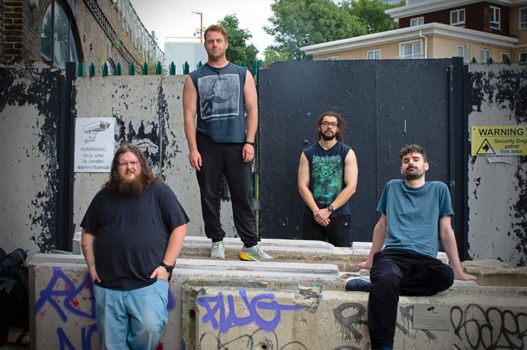 Guitarist/backing vox needed for pre-established metal band