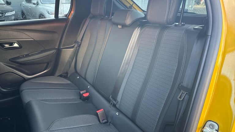 2023 Peugeot 208 1.2 PureTech 100 Allure Premium + 5dr EAT8 HATCHBACK PETROL Automatic