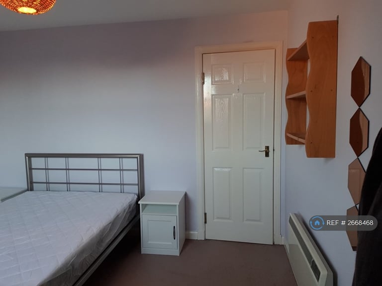 2 bedroom flat in Millhill Wynd, Musselburgh, EH21 (2 bed) (#2668468)