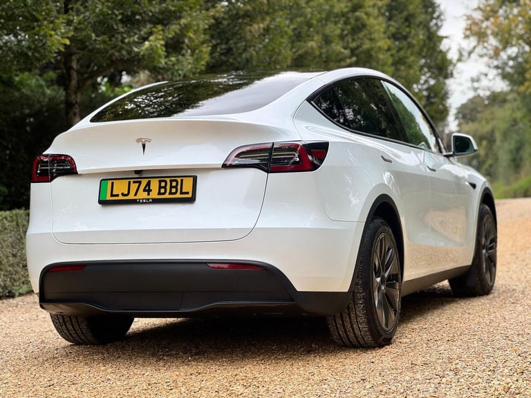 2025 Tesla Model Y Long Range RWD 5dr Auto MPV ELECTRIC Automatic