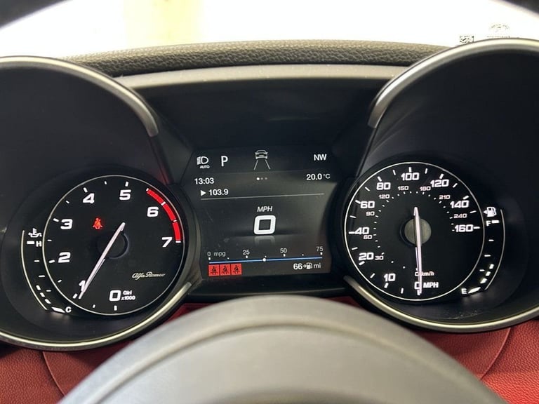 2018 Alfa Romeo Giulia 2.0T Veloce Saloon 4dr Petrol Auto Euro 6 (s/s) (280 ps) Saloon Petrol Aut...