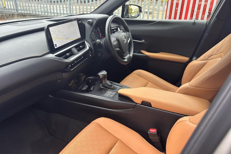 2022 Lexus UX 250h 2.0 5dr CVT [without Nav] ESTATE PETROL/ELECTRIC Automatic